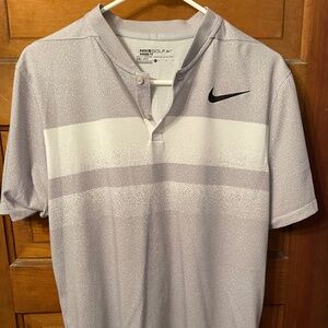 Men’s Nike Golf Polo (blade collar)